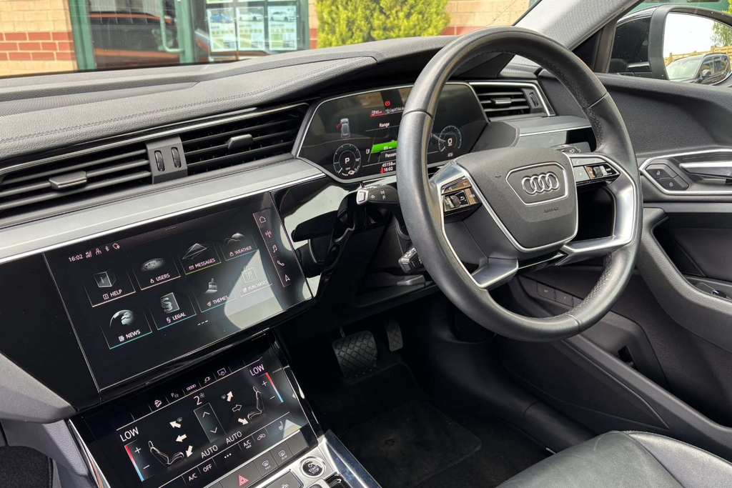 Audi E-tron Technik 50 Quattro 4Wd