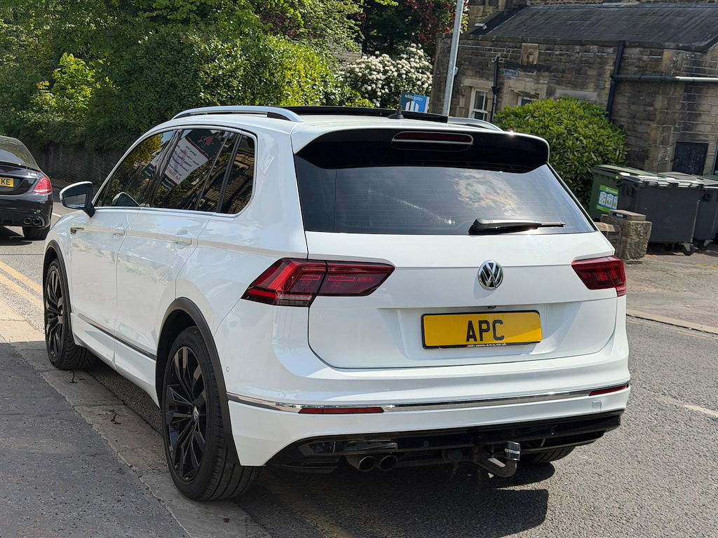 Volkswagen Tiguan 2.0 Tdi R-line Dsg 4Motion Euro 6 Ss AM10KES White #4