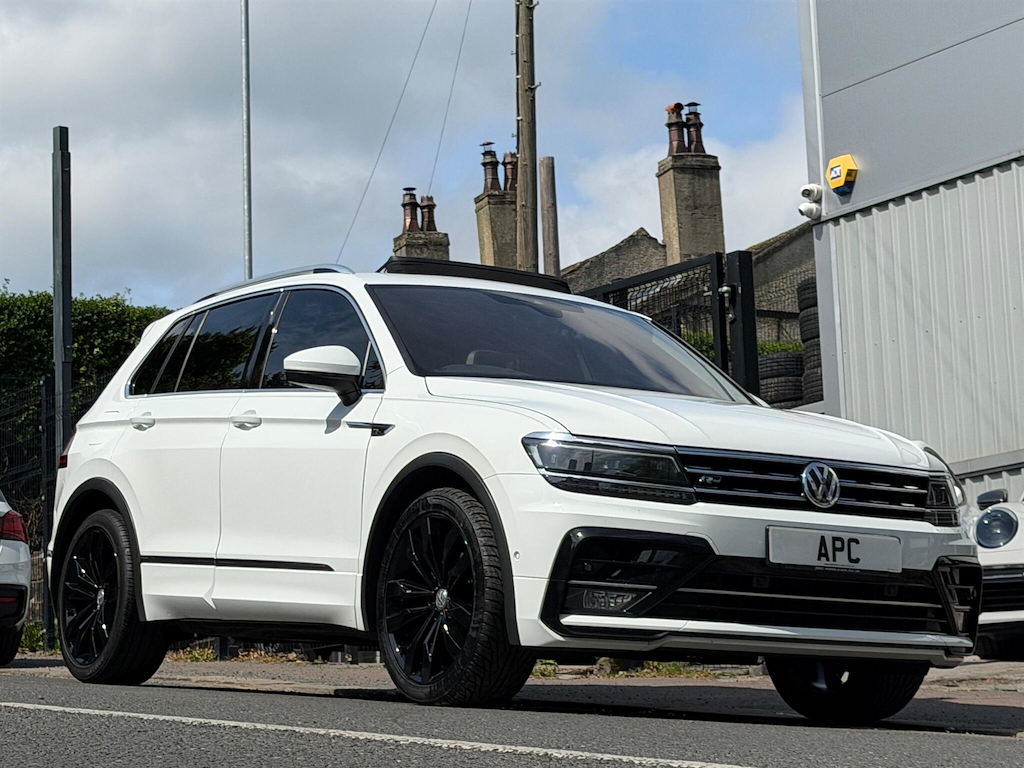 Volkswagen Tiguan 2.0 Tdi R-line Dsg 4Motion Euro 6 Ss White