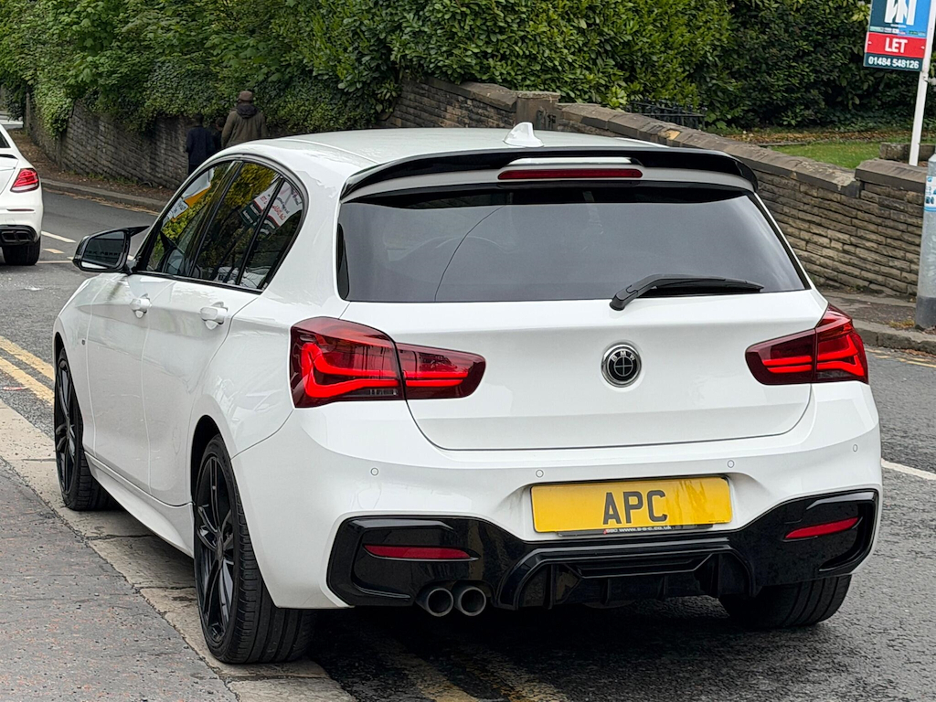 BMW 1 Series 2.0 120D M Sport Shadow Edition Euro 6 Ss YC19HKZ White #4