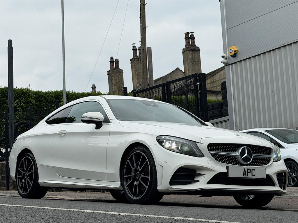 Mercedes-Benz C Class 2.0 D Amg Line Premium G-tronic Euro 6 Ss White