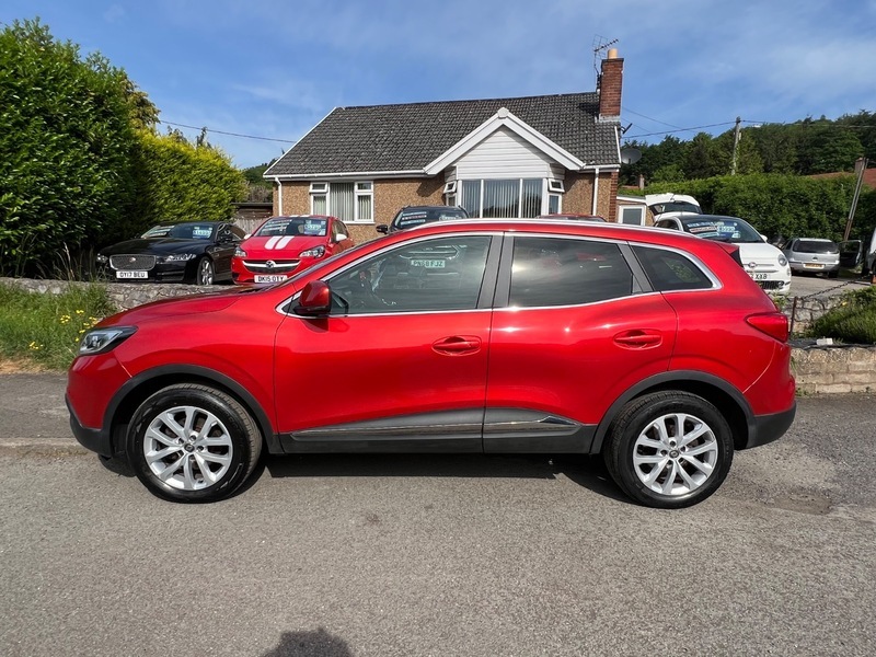 Renault Kadjar Dynamique Nav Dci EGZ9622 Red #5