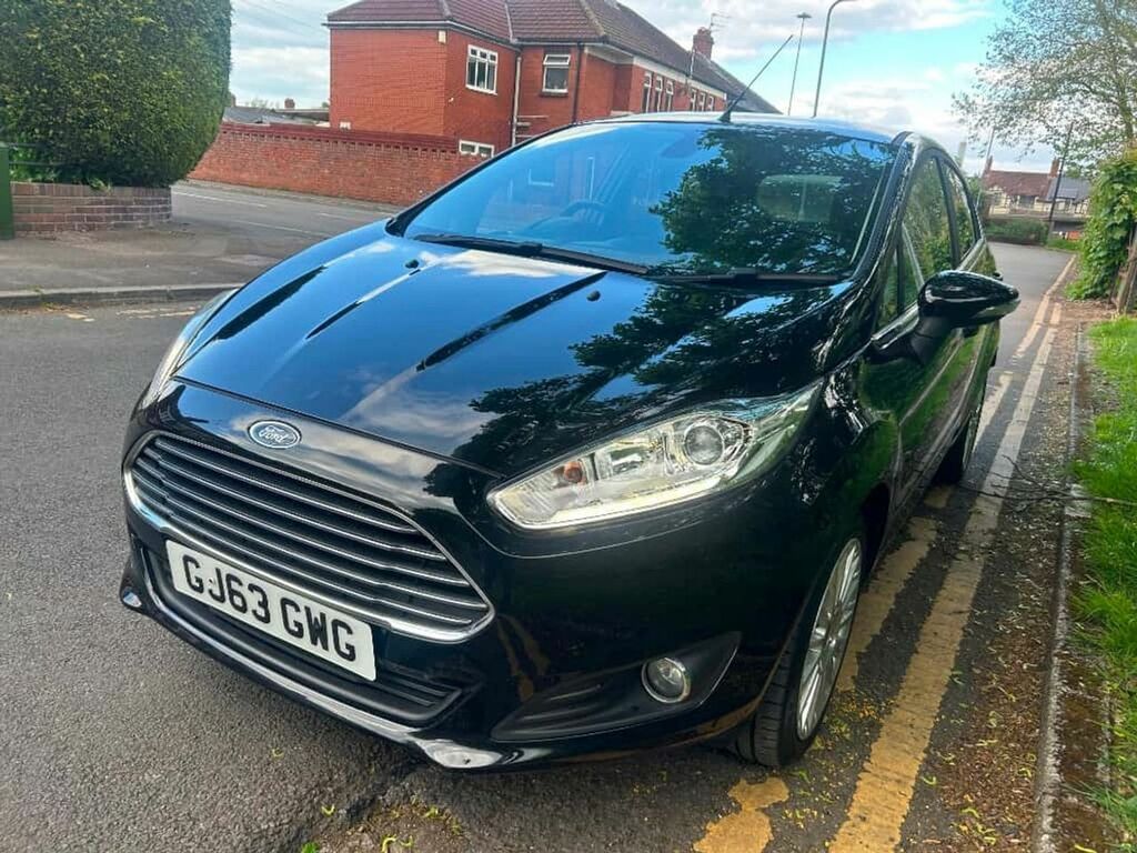 Ford Fiesta Titanium GJ63GWG Black #5