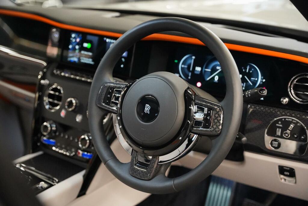 Rolls-Royce Cullinan 6.75 V12 Black Badge 4Wd Euro 6 Black #41