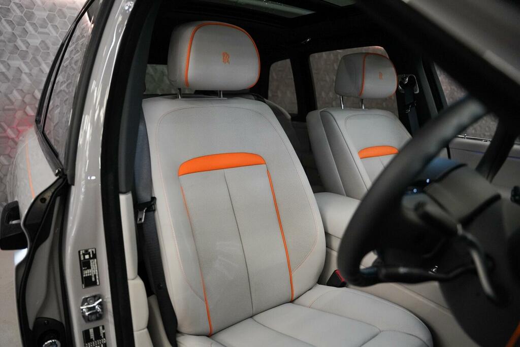 Rolls-Royce Cullinan 6.75 V12 Black Badge 4Wd Euro 6 Black #26