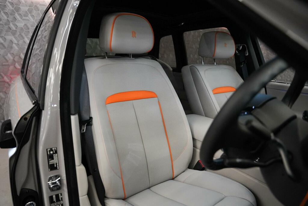 Rolls-Royce Cullinan 6.75 V12 Black Badge 4Wd Euro 6 Black #27