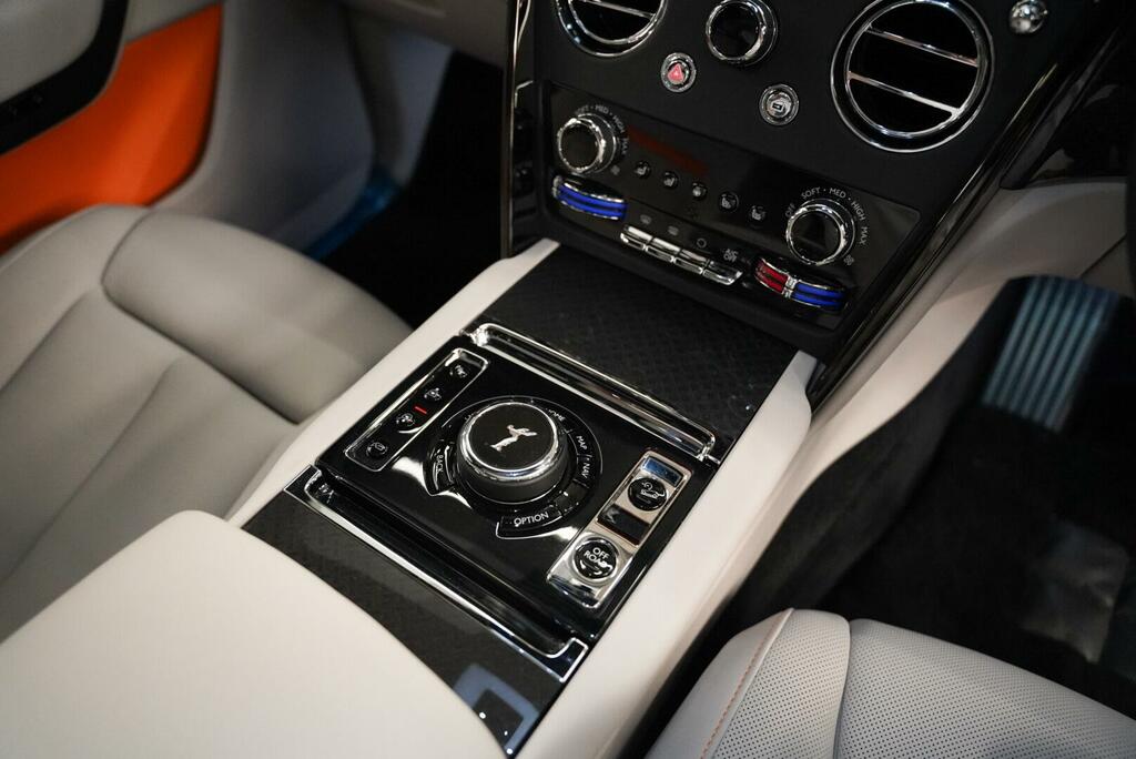 Rolls-Royce Cullinan 6.75 V12 Black Badge 4Wd Euro 6 Black #49