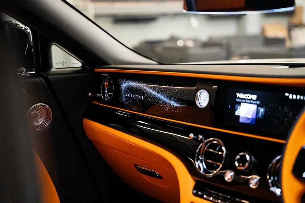 Rolls-Royce Spectre 120Kwh Coupe 4Wd 584 Ps YG73SRT Blue #30