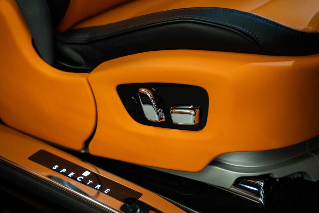 Rolls-Royce Spectre 120Kwh Coupe 4Wd 584 Ps YG73SRT Blue #50
