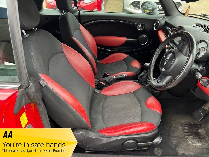 Mini Hatch Priced To Sell MJ12TTF Red #6