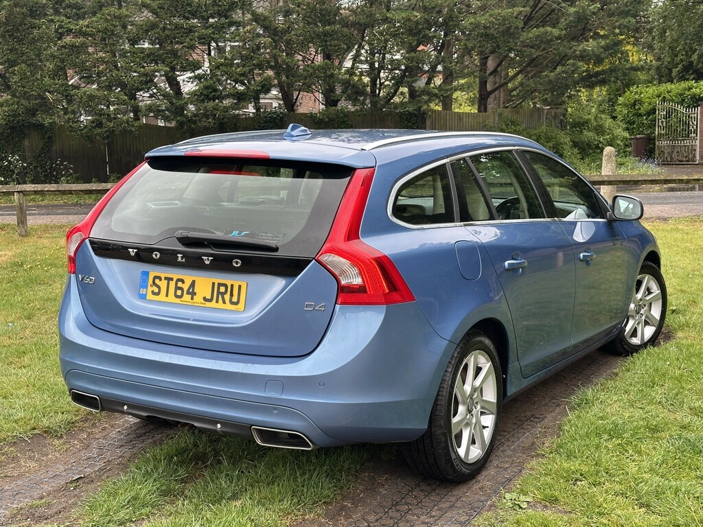 Volvo V60 Estate 2.0 D4 Se Lux Nav 201464 Blue #4