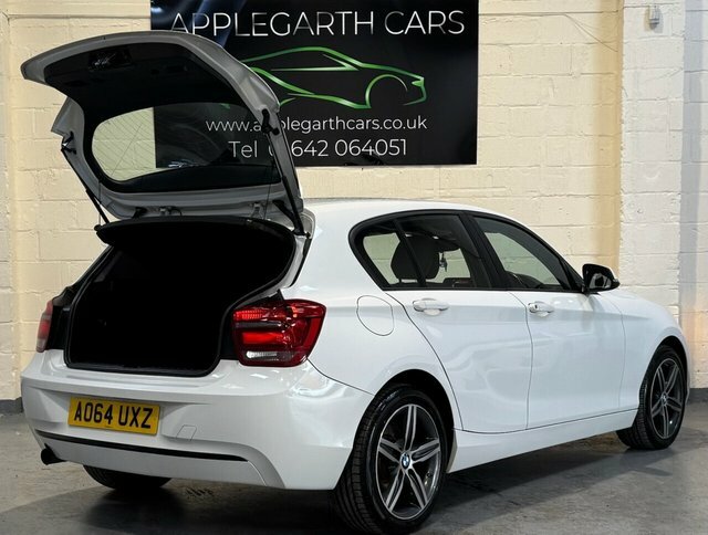 BMW 1 Series 116I Sport Hatchback AO64UXZ White #4