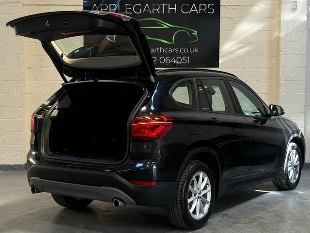 BMW X1 18D Se Suv RE18VNB Black #4