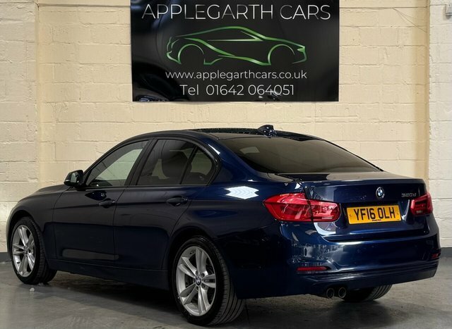 BMW 3 Series 320D Sport Saloon YF16OLH Blue #4