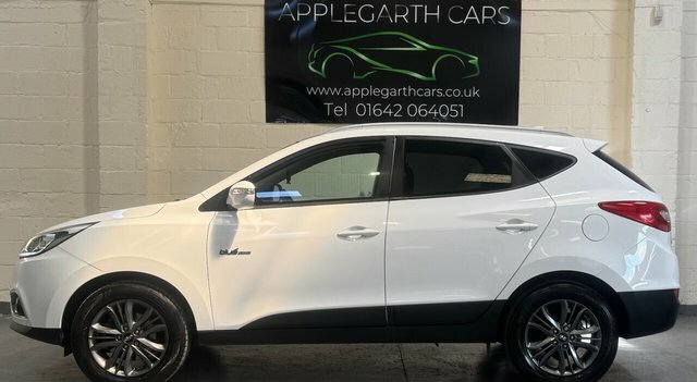 Hyundai Ix35 Crdi Se Suv White #6