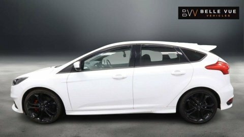 Ford Focus 2.0 Focus St-3 YE67BYW White #5