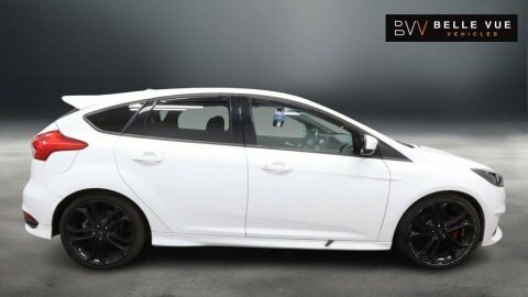 Ford Focus 2.0 Focus St-3 YE67BYW White #2