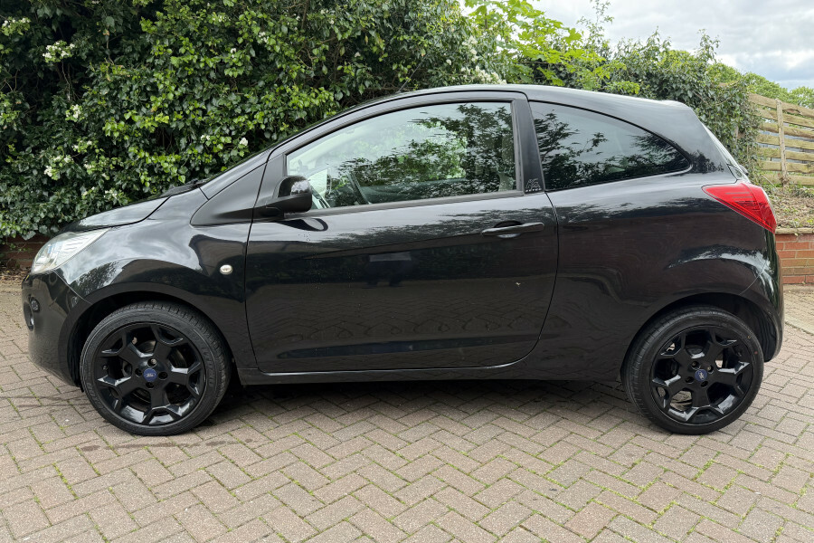 Ford KA Hatchback NJ16YYB Black #4