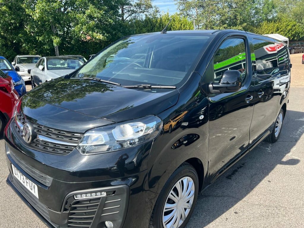 Vauxhall Vivaro 1.5L Pro 6Dr DT73FUY Black #6