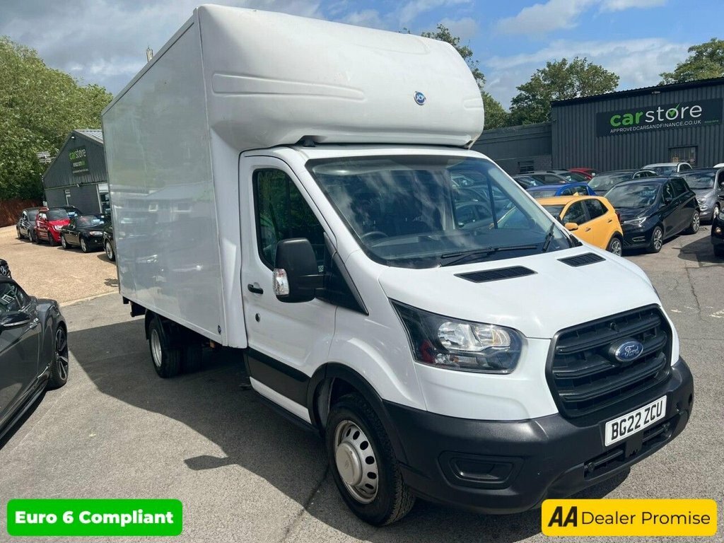 Ford Transit Custom 2L Leader White