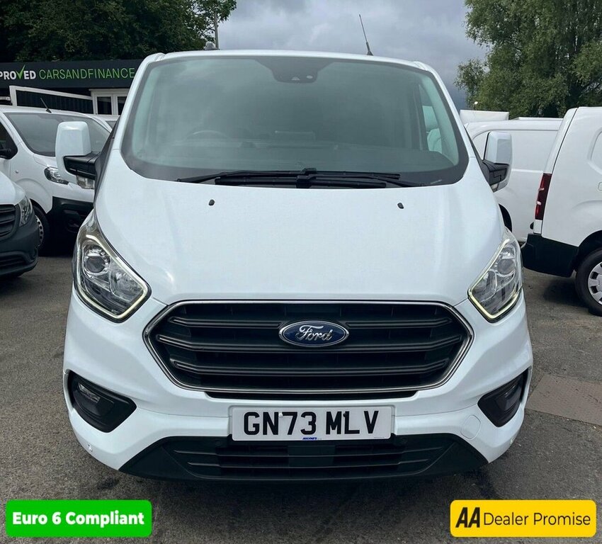 Ford Transit Custom 2L Limited GN73MLV White #2