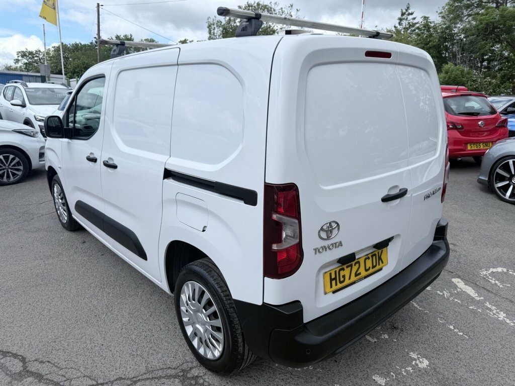 Toyota Proace City 1.5L Icon HG72CDK White #6