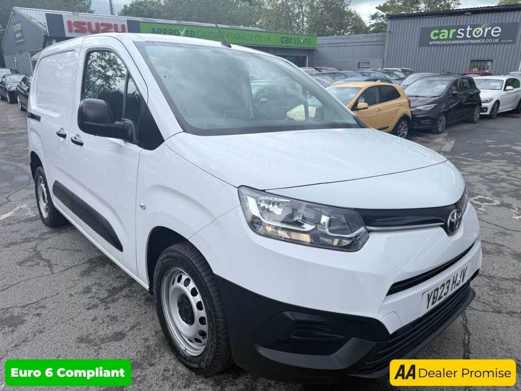 Toyota Proace City 1.5L Active White