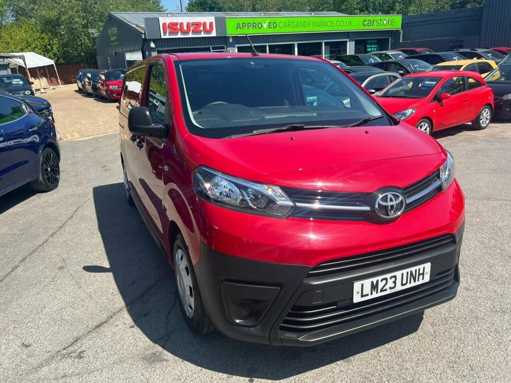 Toyota PROACE 1.5L Active 6Dr LM23UNH Red #3