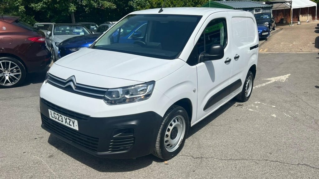 Citroen Berlingo 1.5L Enterprise Edition M LG23XZY White #4