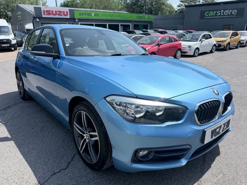 BMW 1 Series Hatchback Blue