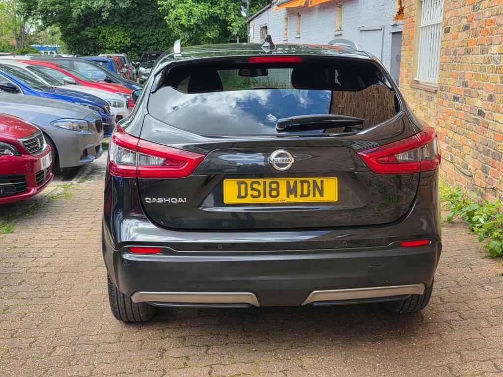 Nissan Qashqai 1.2 Dig-t N-connecta Euro 6 S S DS18MDN Black #6