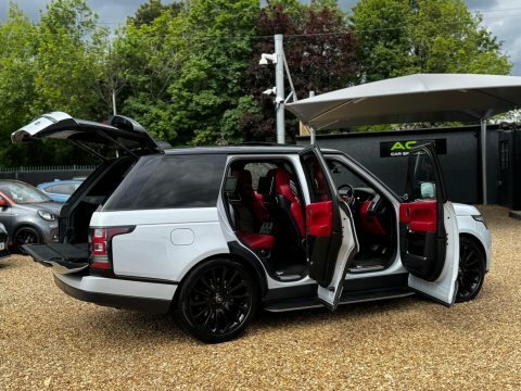 Land Rover Range Rover 4.4 Sd V8 BD17KZZ White #3
