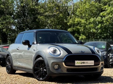 Mini Hatch 1.5 Cooper Euro Grey