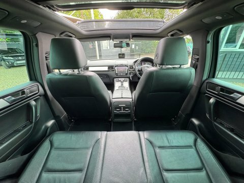 Volkswagen Touareg 3.0 Tdi V6 EO60YFS Silver #2