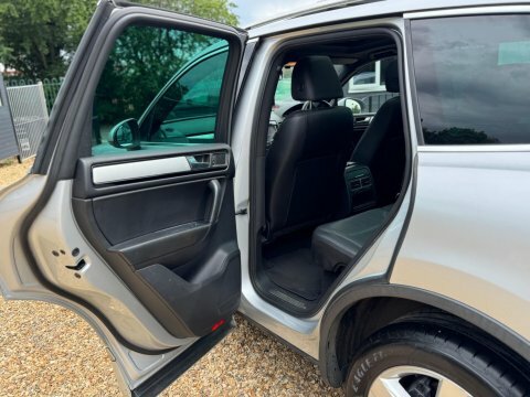 Volkswagen Touareg Se Dpf Black #24
