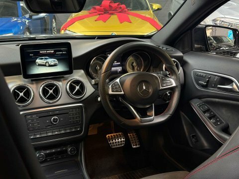 Mercedes-Benz GLA Class 2.1 Gla 220 KS65GNV Black #2