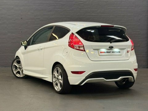 Ford Fiesta 1.6 Fiesta St-2 BT66KVR White #3