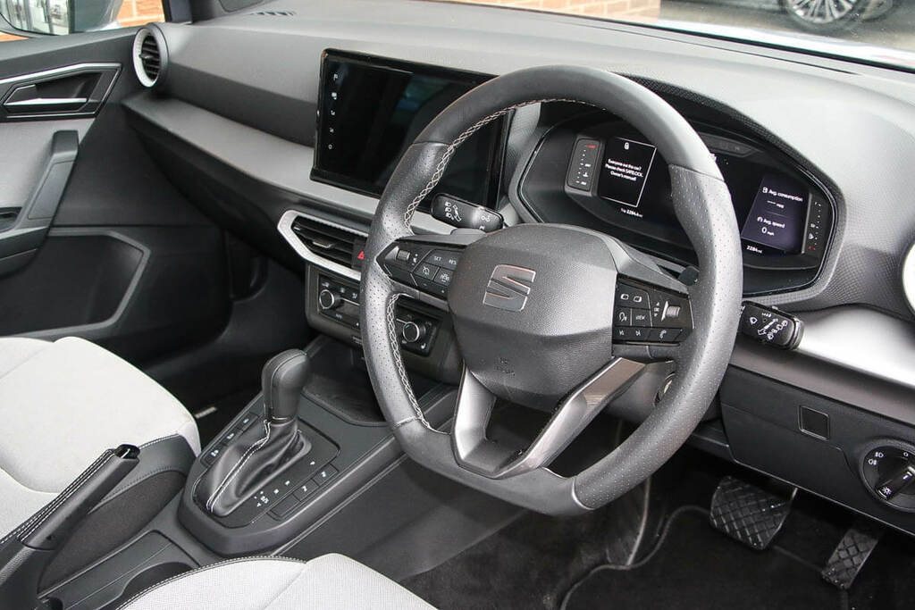 Seat Arona 1.0 Tsi 115 Fr Sport Dsg Grey #6