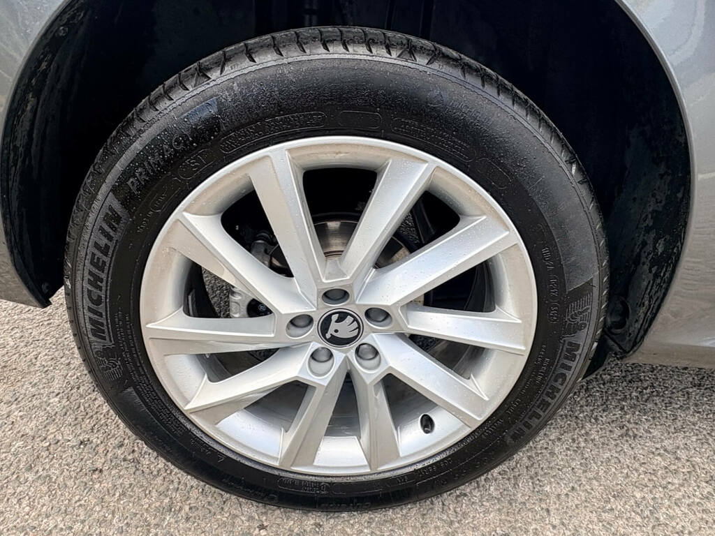 Skoda Kamiq 1.0 Tsi 95 Se Edition Grey #5