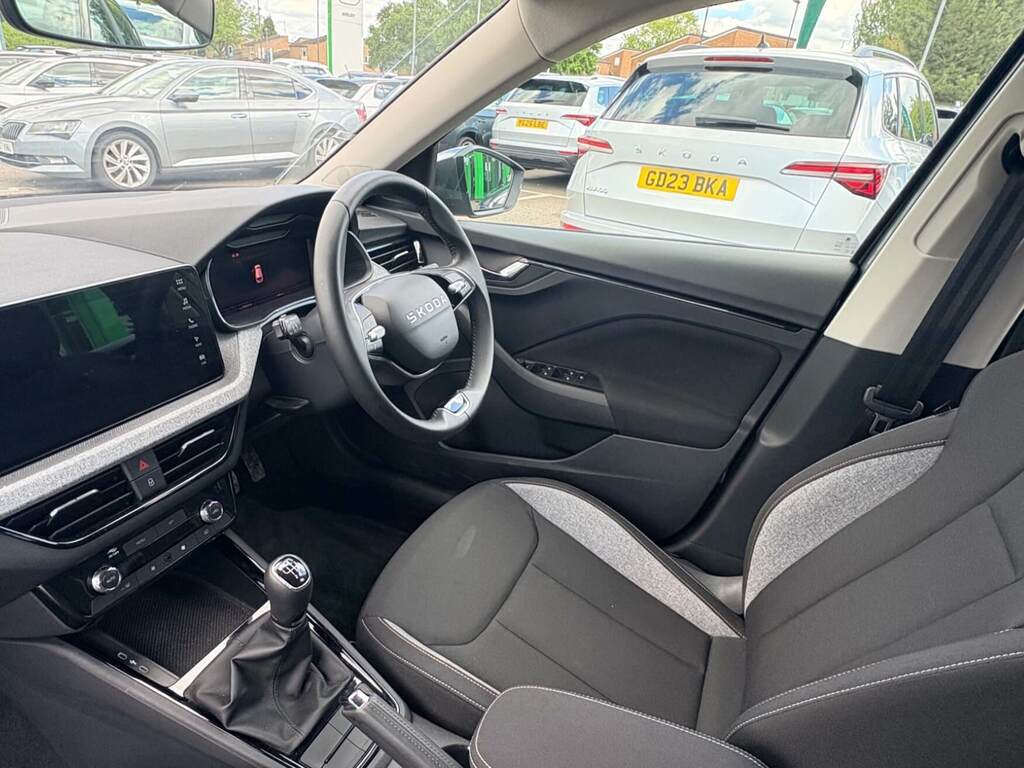 Skoda Kamiq 1.0 Tsi 95 Se Edition Grey #2