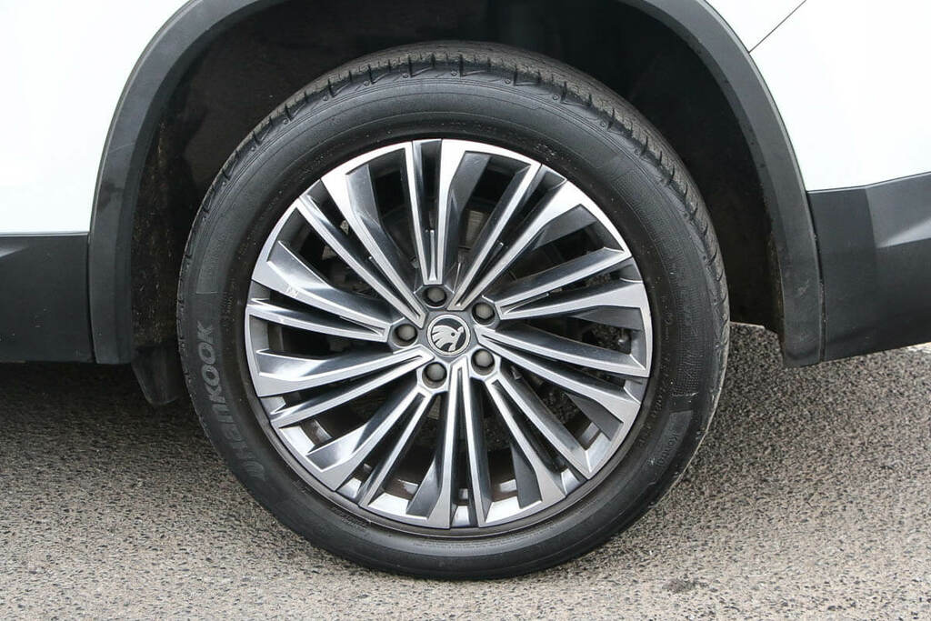 Skoda Kodiaq 1.5 Tsi Se L Executive Dsg 7 Seat BG72FWM White #5