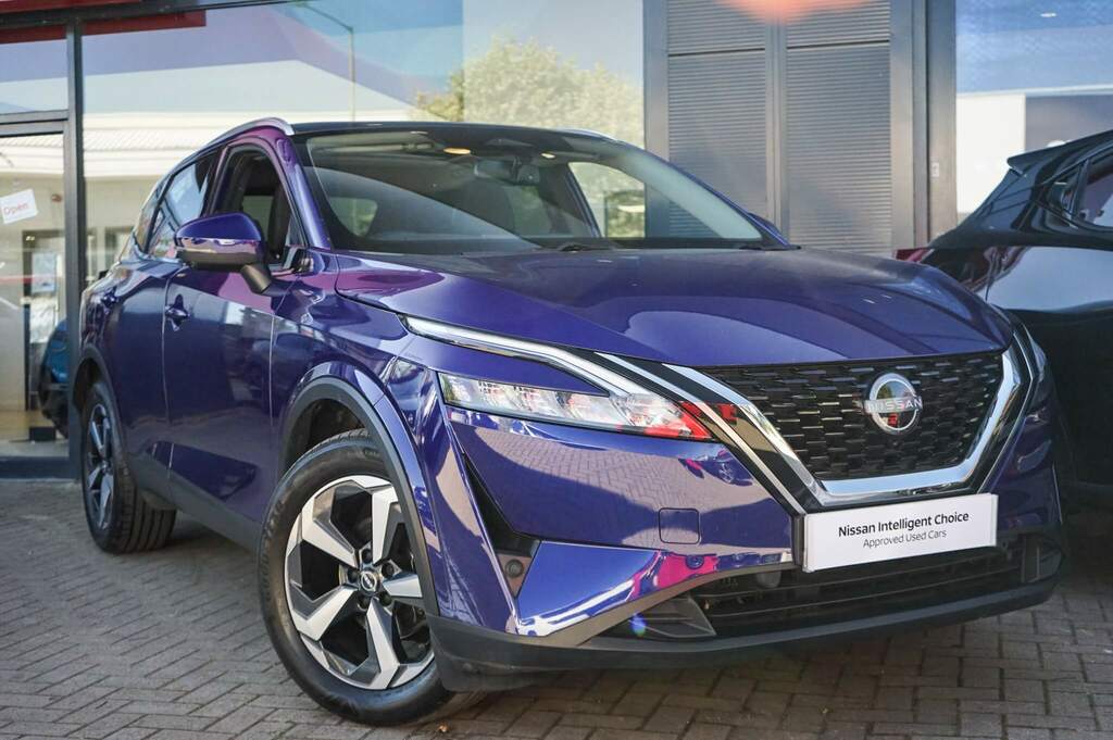 Nissan Qashqai 1.3 Dig-t Mh N-connecta Blue