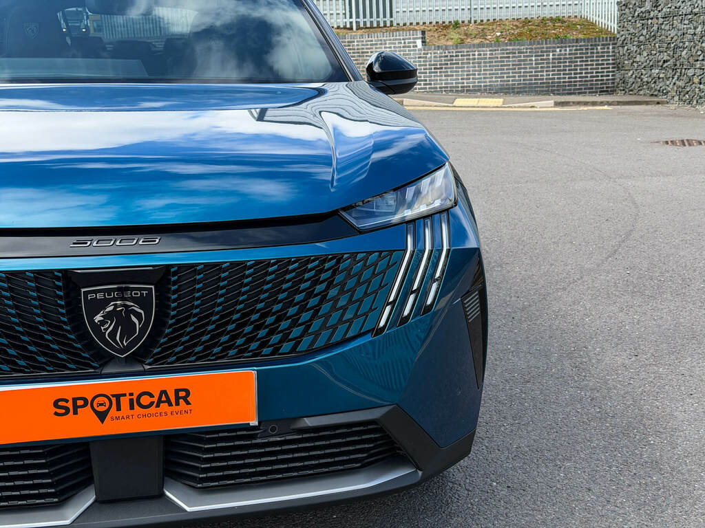 Peugeot 5008 1.2 Hybrid 136 Gt E-dsc6 KM25EKP Blue #5