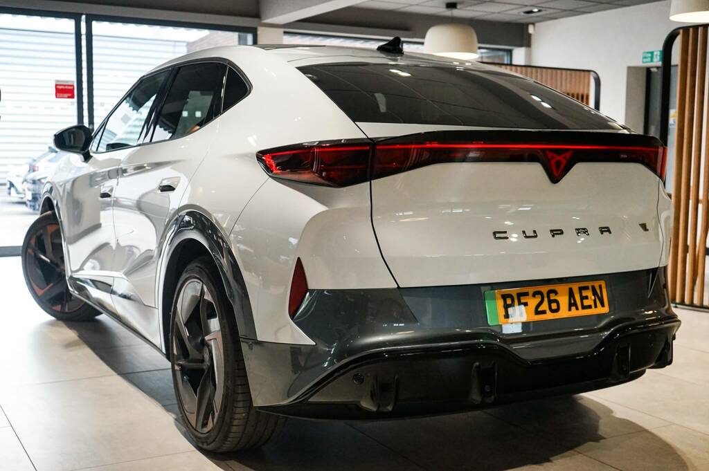 Cupra Tavascan 250Kw Vz1 77Kwh BF26AEN White #3