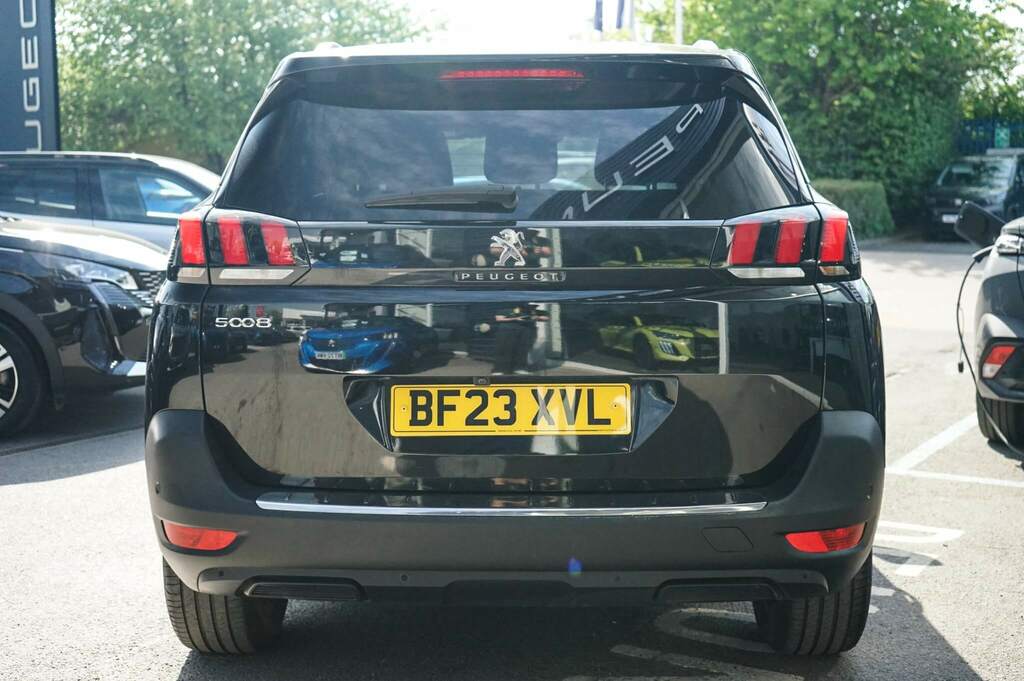 Peugeot 5008 1.5 Bluehdi Allure Premium Eat8 BF23XVL Black #4