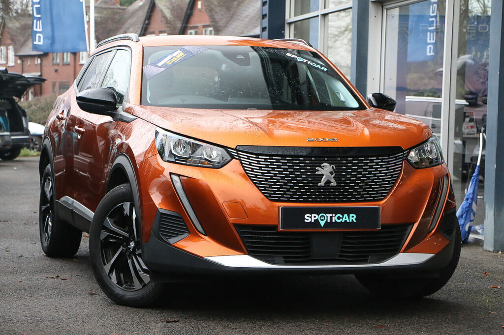 Peugeot 2008 1.2 Puretech 130 Allure Premium Eat8 Orange