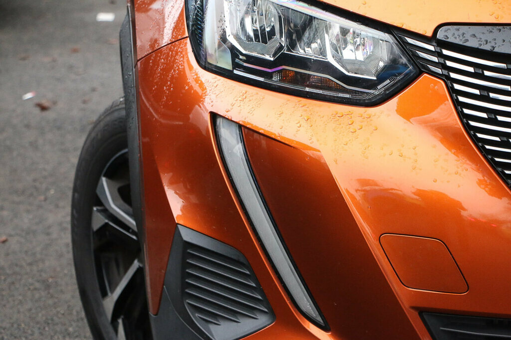 Peugeot 2008 1.2 Puretech 130 Allure Premium Eat8 BL23WUG Orange #6