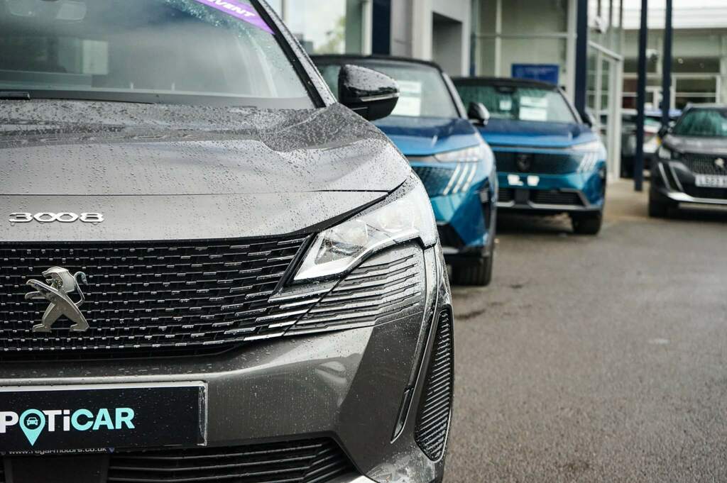 Peugeot 3008 1.5 Bluehdi Gt Eat8 Grey #6