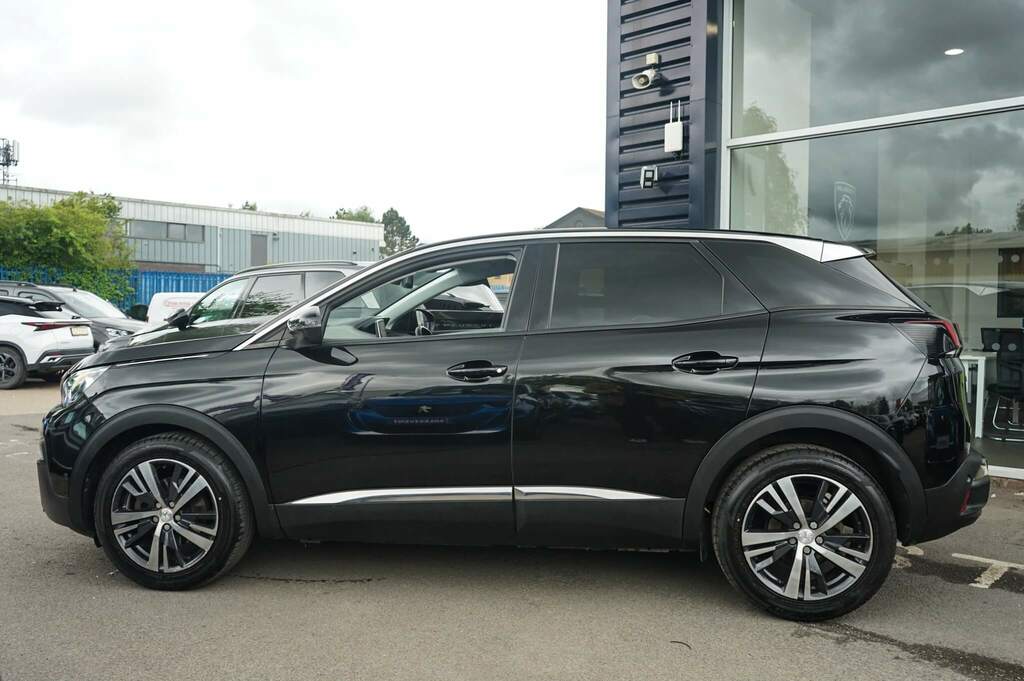 Peugeot 3008 1.2 Puretech Allure NL18FCC Black #5
