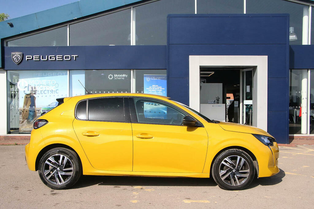 Peugeot 208 1.2 Puretech 100 Allure Premium BC23TYS Yellow #3